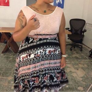 Skirt black with roses print